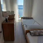 With Parking Space Pisak, Omis - 1009 Διαμέρισμα