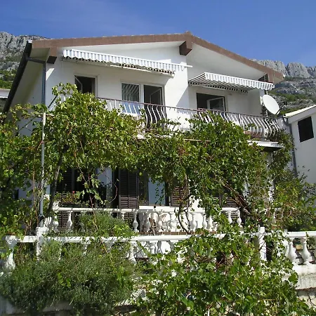 With Parking Space Pisak, Omis - 1009 Lägenhet
